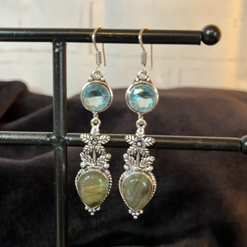 NWT BLUE TOPAZ , LABRADORITE 925 STERLING SILVER DROP FLOWER EARRINGS 2.2” - Picture 4 of 9